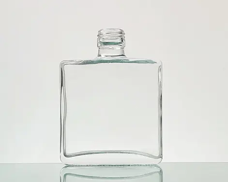 Botol Rum leher pendek, persegi panjang ekstra putih Flint 150ml