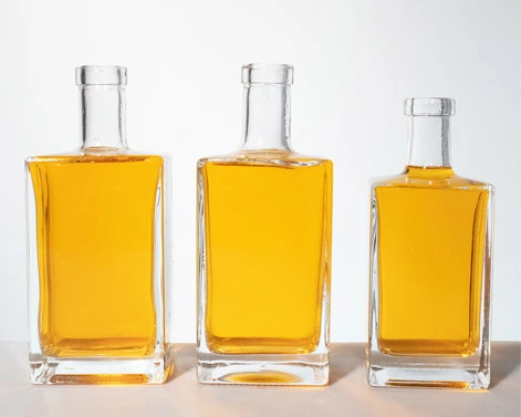 Botol Gin Premium 750ml alas kaca berat bentuk persegi dengan bahu datar